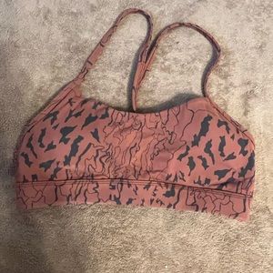 Lululemon sports bra. Size 6